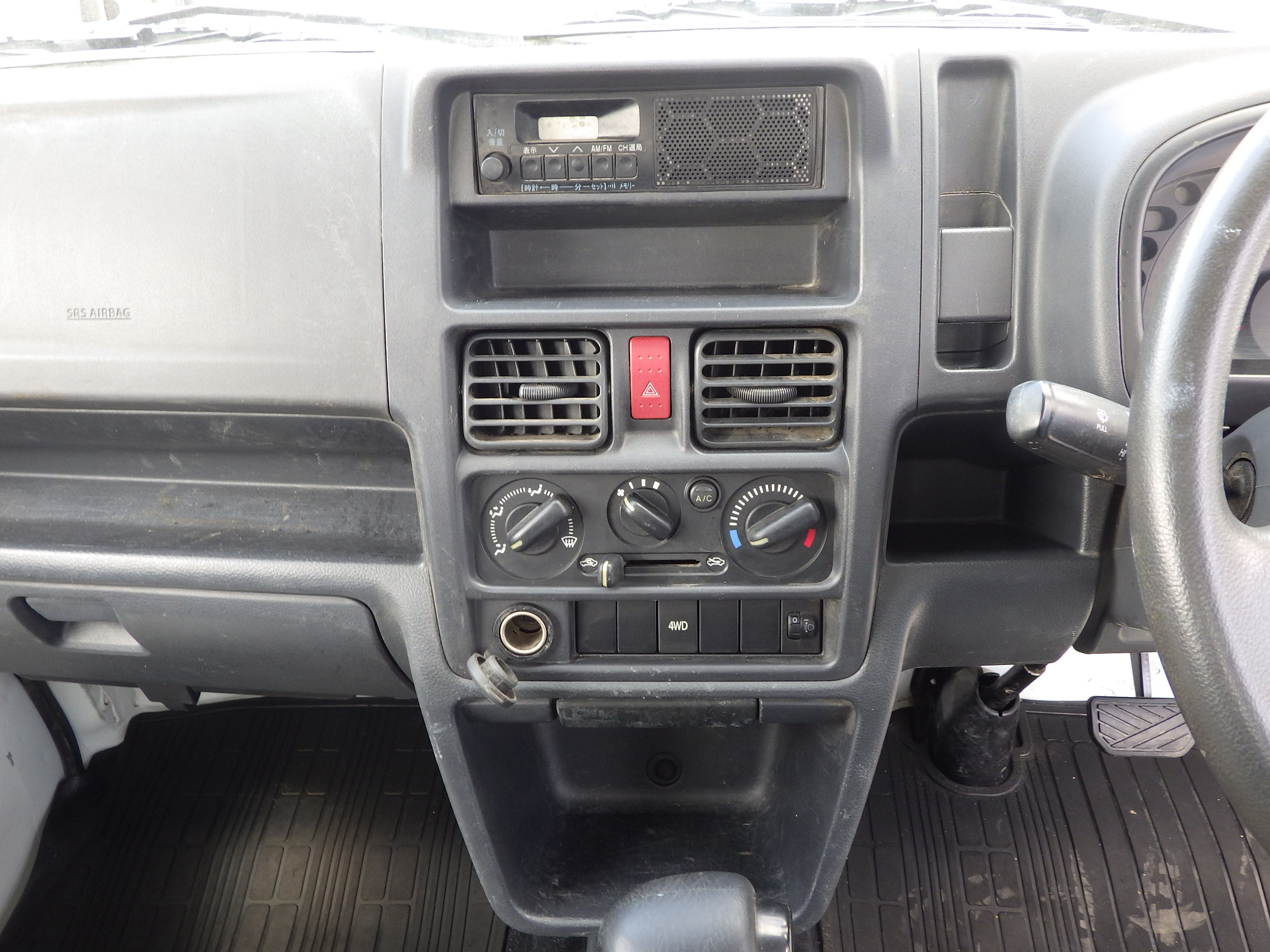 スズキ キャリイ EBD-DA16T(4WD)の写真9