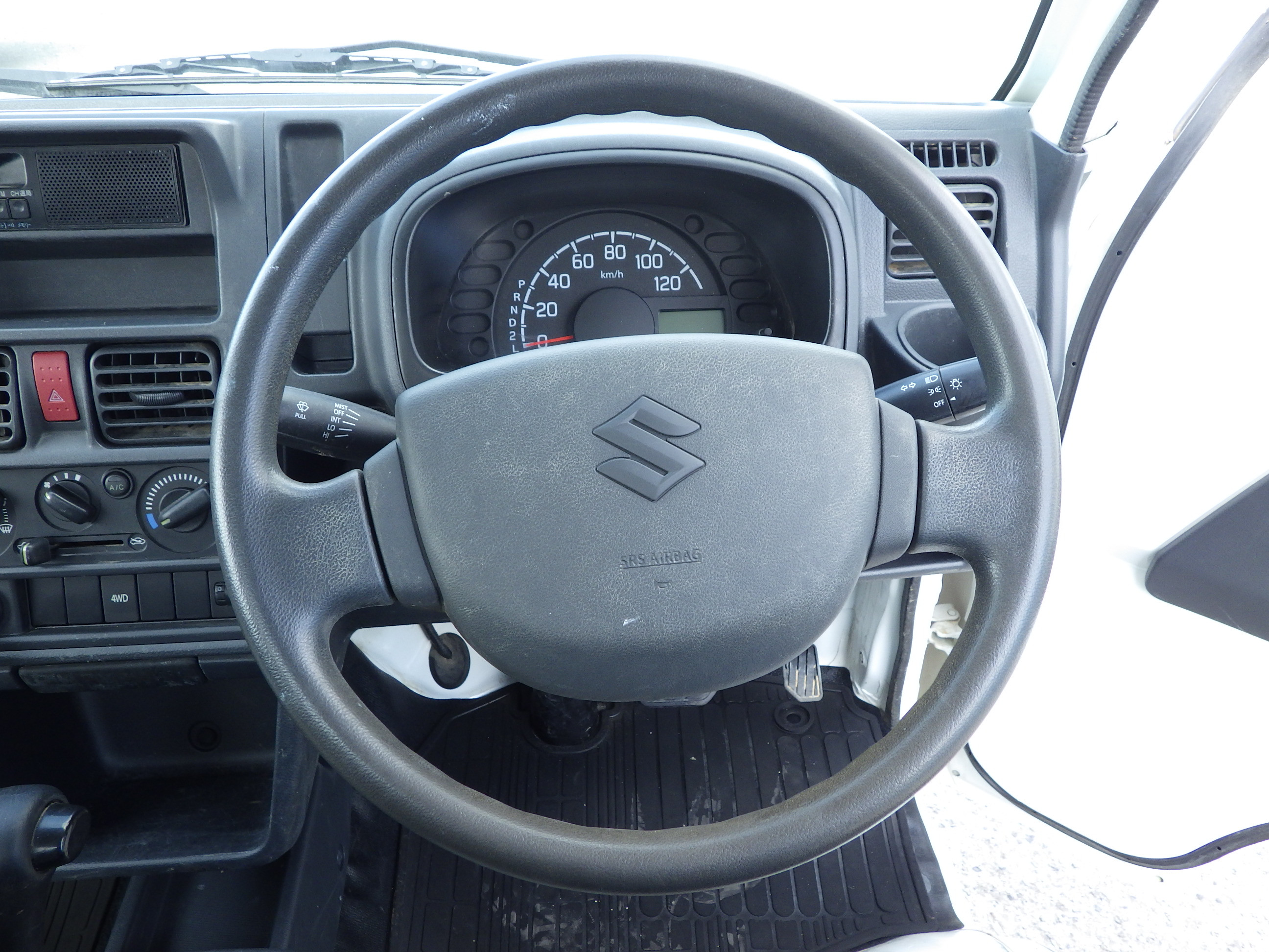 スズキ キャリイ EBD-DA16T(4WD)の写真15