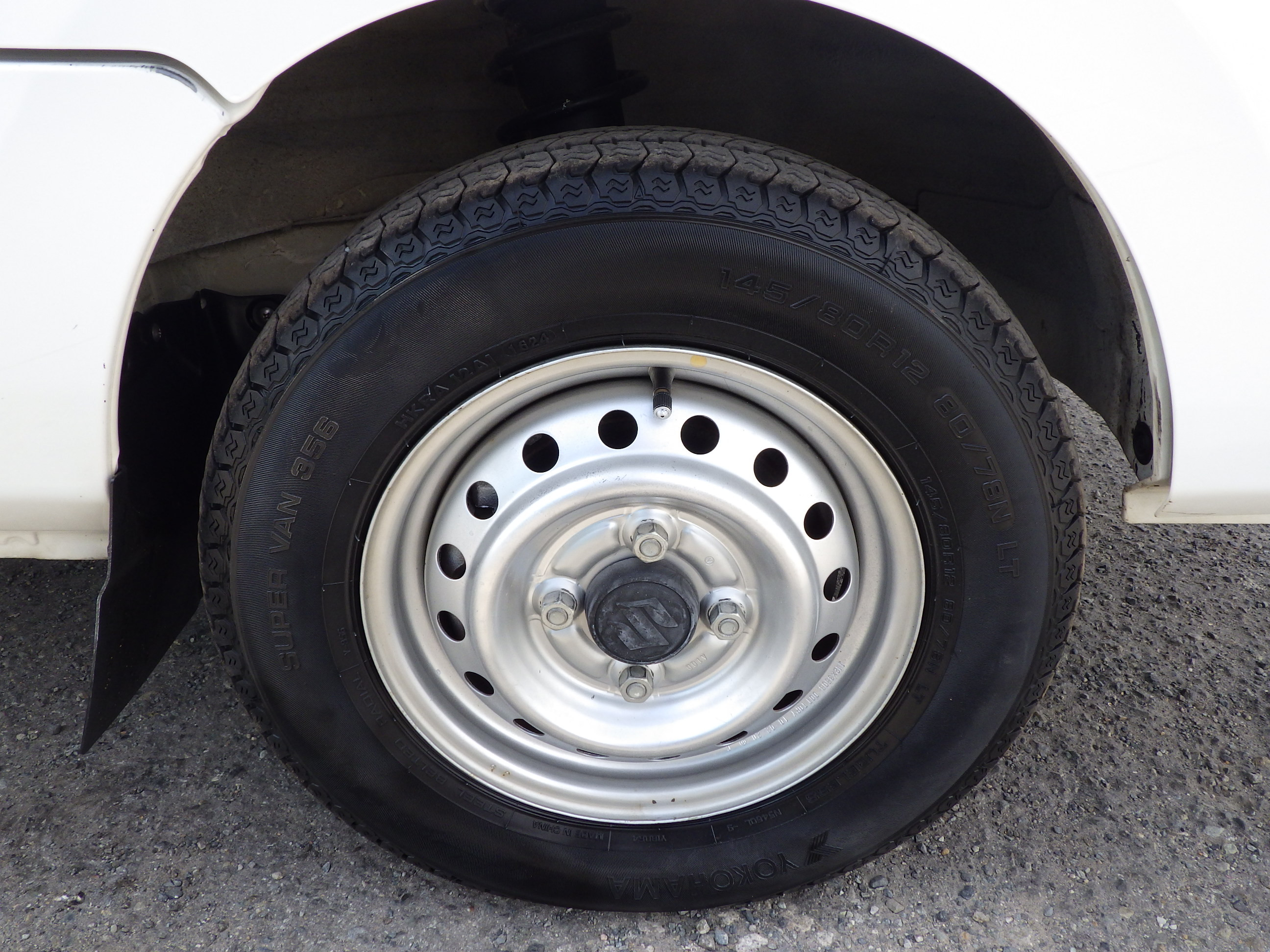 スズキ キャリイ EBD-DA16T(4WD)の写真32