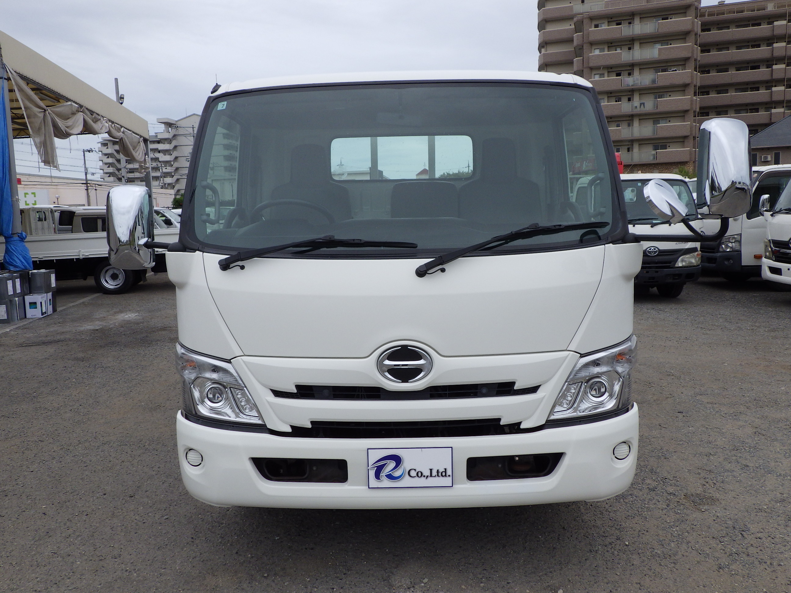 日野 デュトロ 2RG-XZU710M(2WD)の写真4