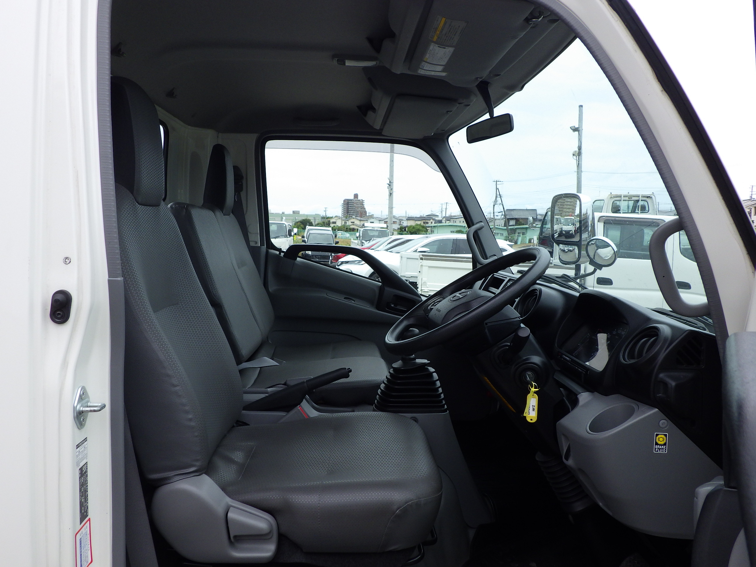 日野 デュトロ 2RG-XZU710M(2WD)の写真7