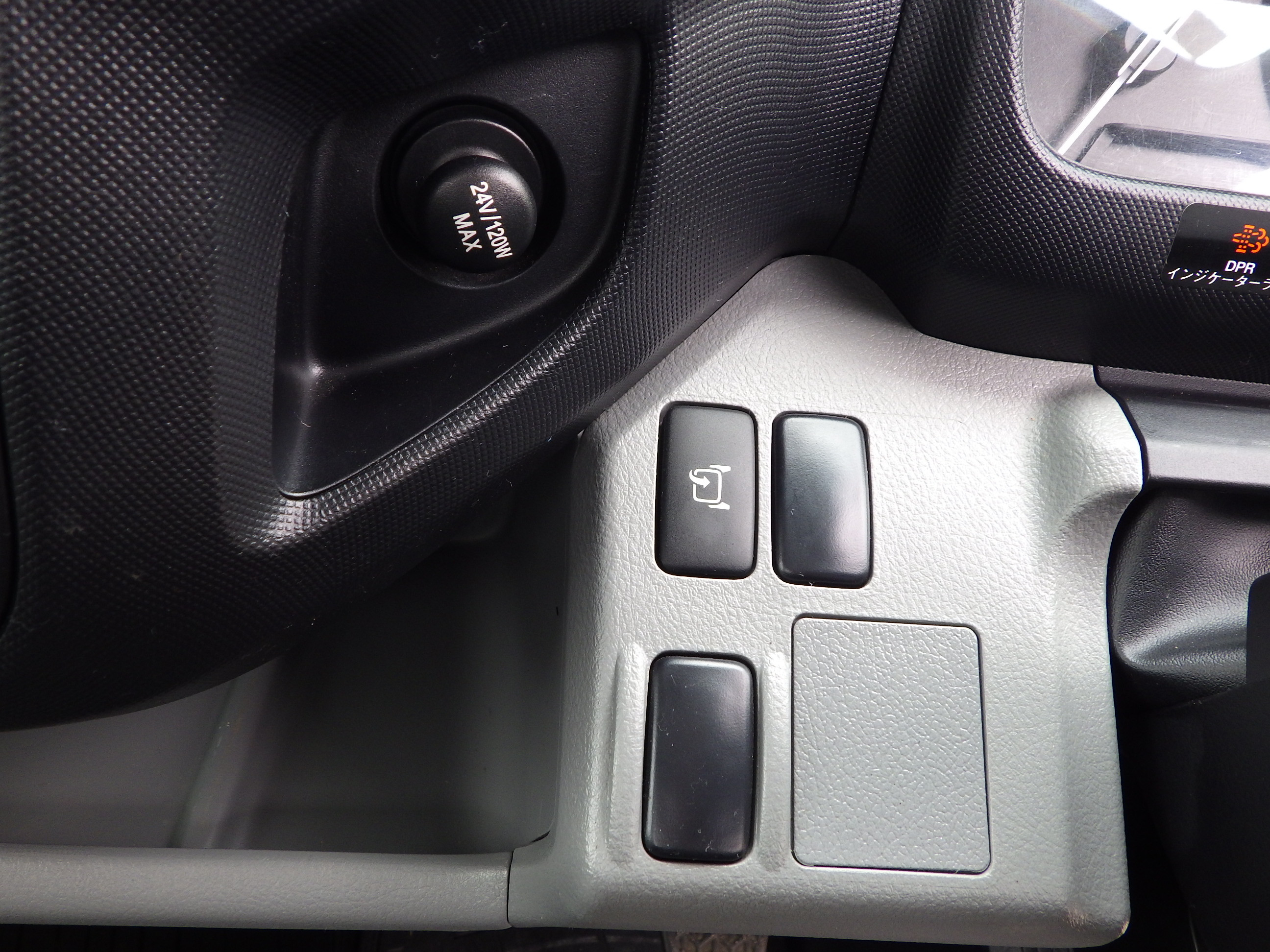 日野 デュトロ 2RG-XZU710M(2WD)の写真14