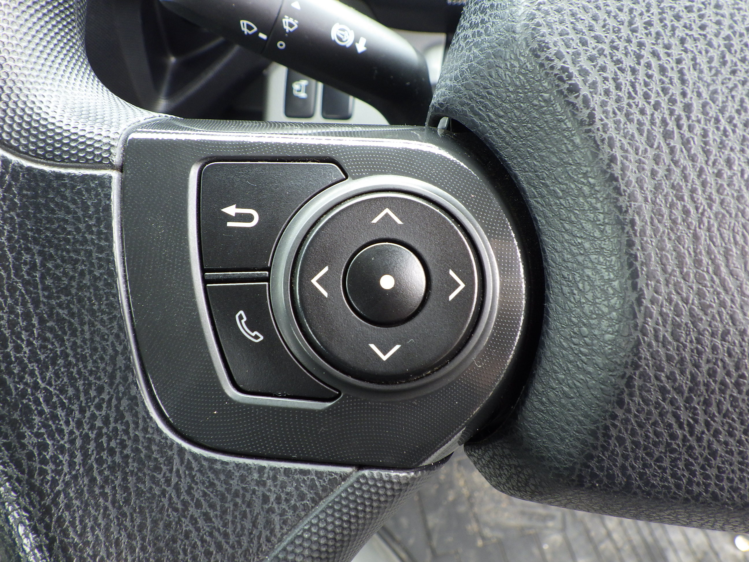 日野 デュトロ 2RG-XZU710M(2WD)の写真20