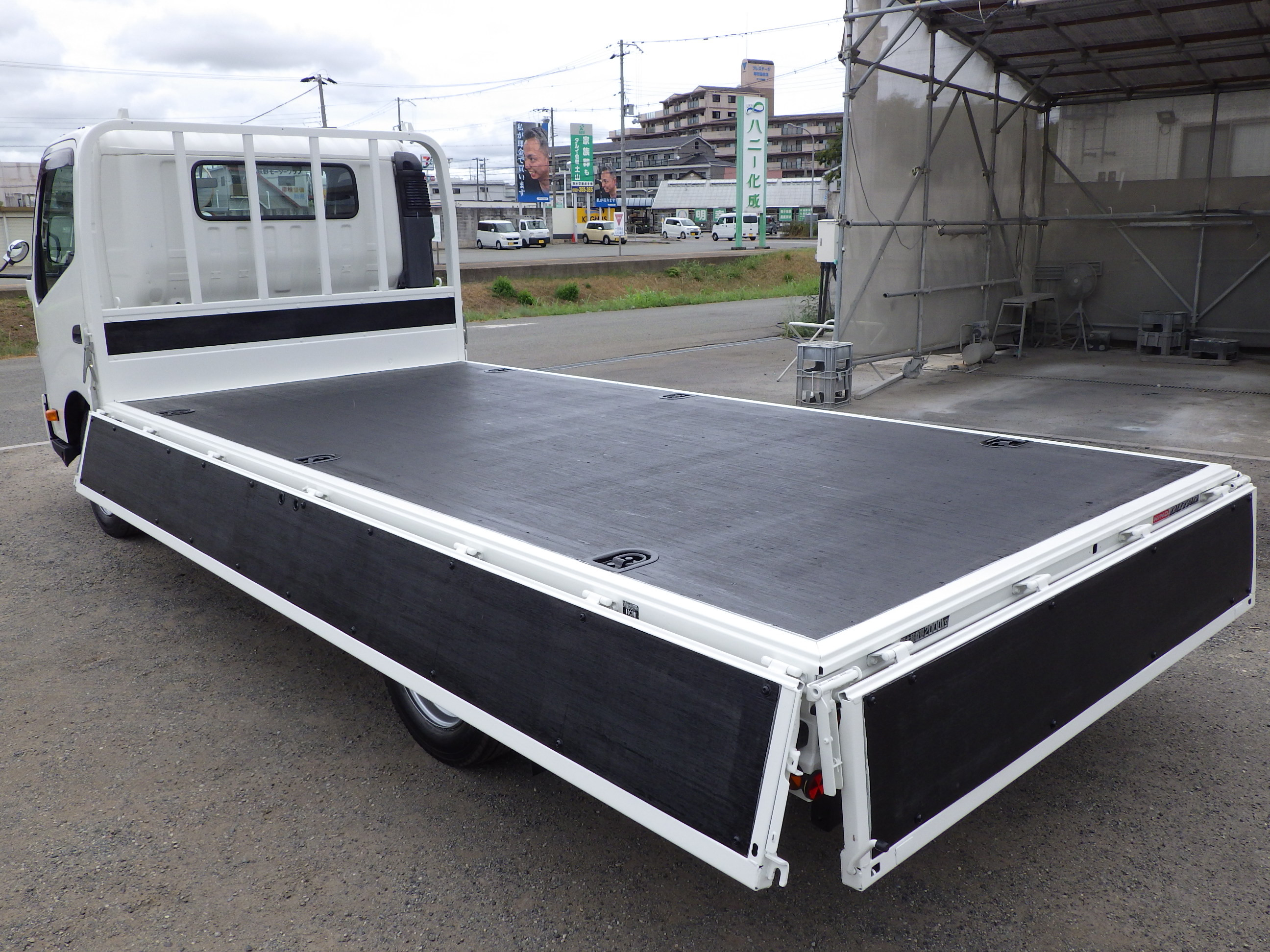 日野 デュトロ 2RG-XZU710M(2WD)の写真25