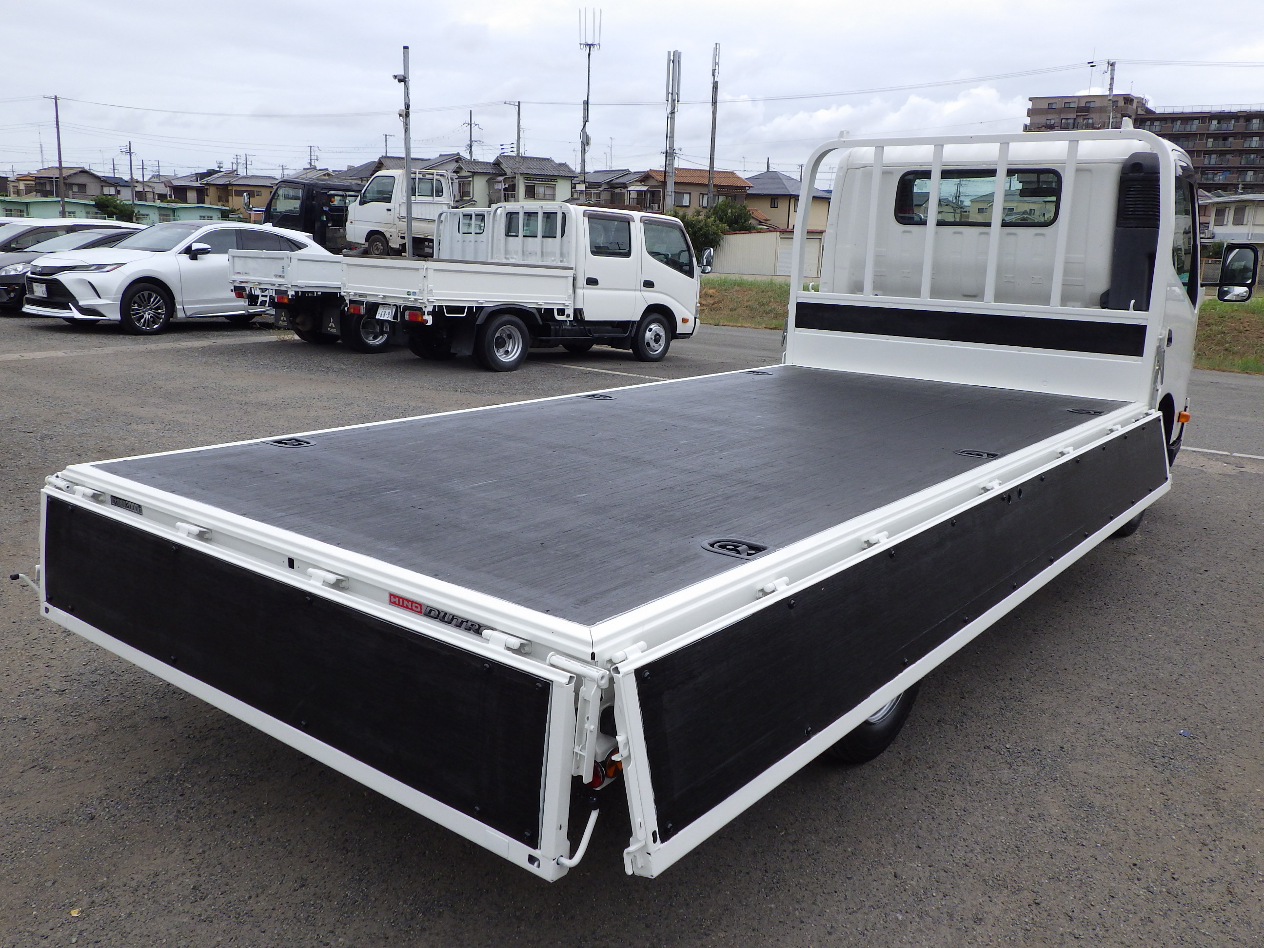 日野 デュトロ 2RG-XZU710M(2WD)の写真26