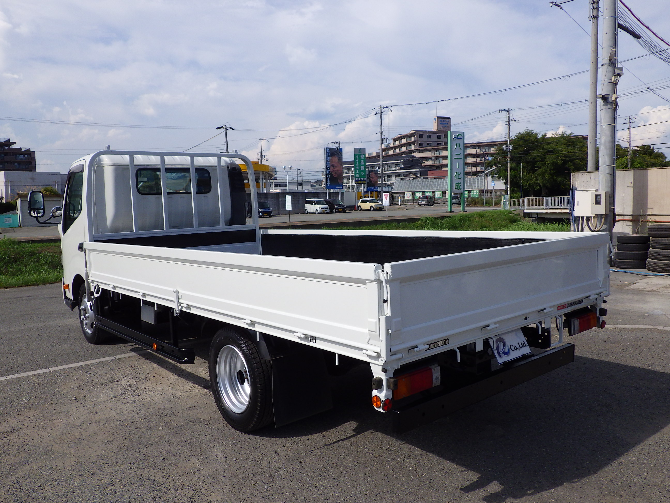 日野 デュトロ 2RG-XZU710M(2WD)の写真2