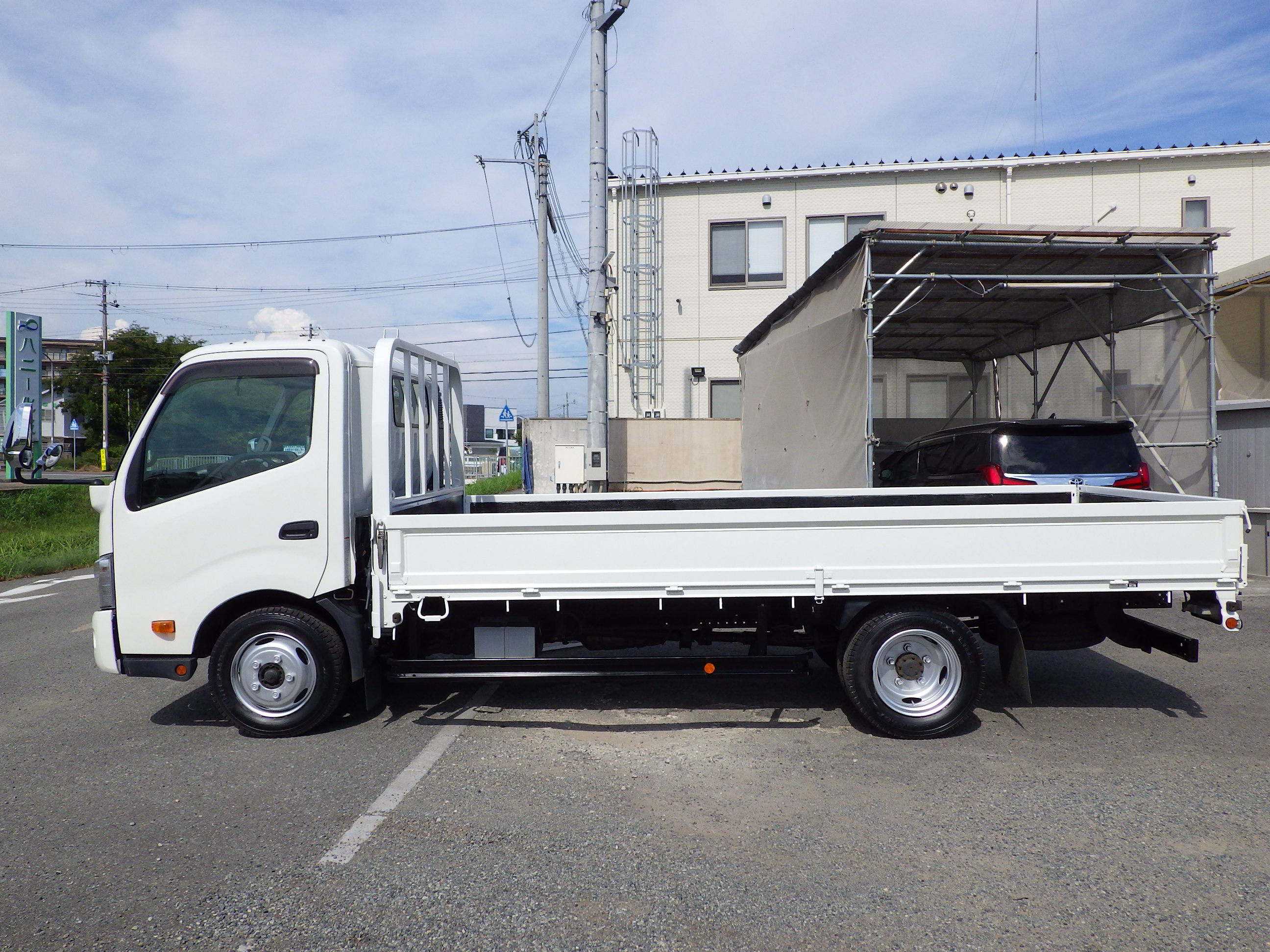 日野 デュトロ 2RG-XZU710M(2WD)の写真3