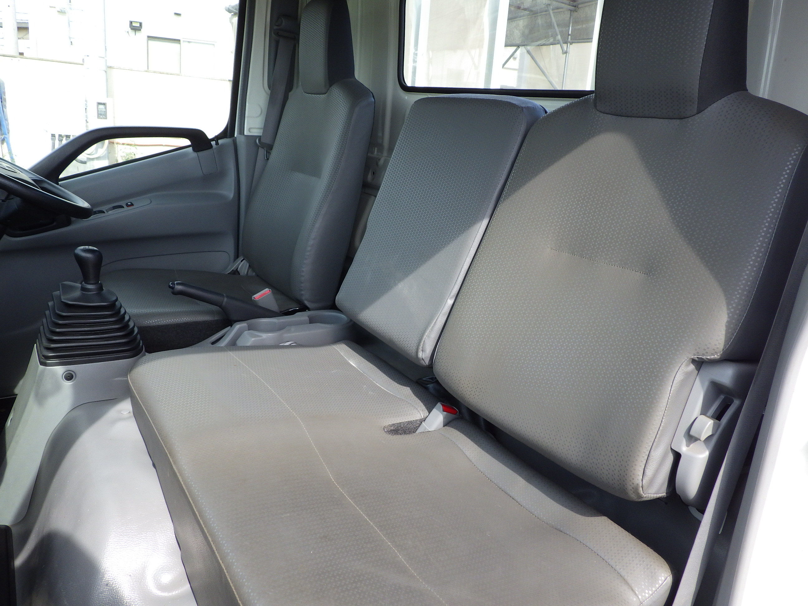 日野 デュトロ 2RG-XZU710M(2WD)の写真8