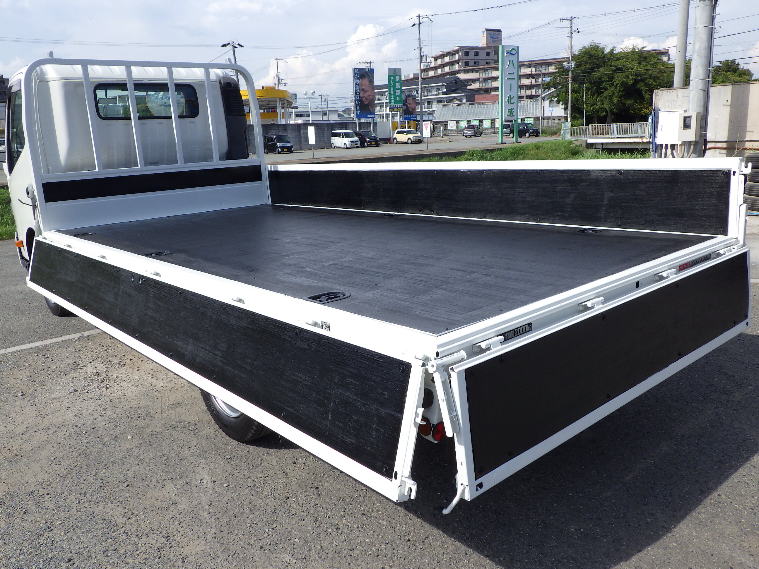 日野 デュトロ 2RG-XZU710M(2WD)の写真17