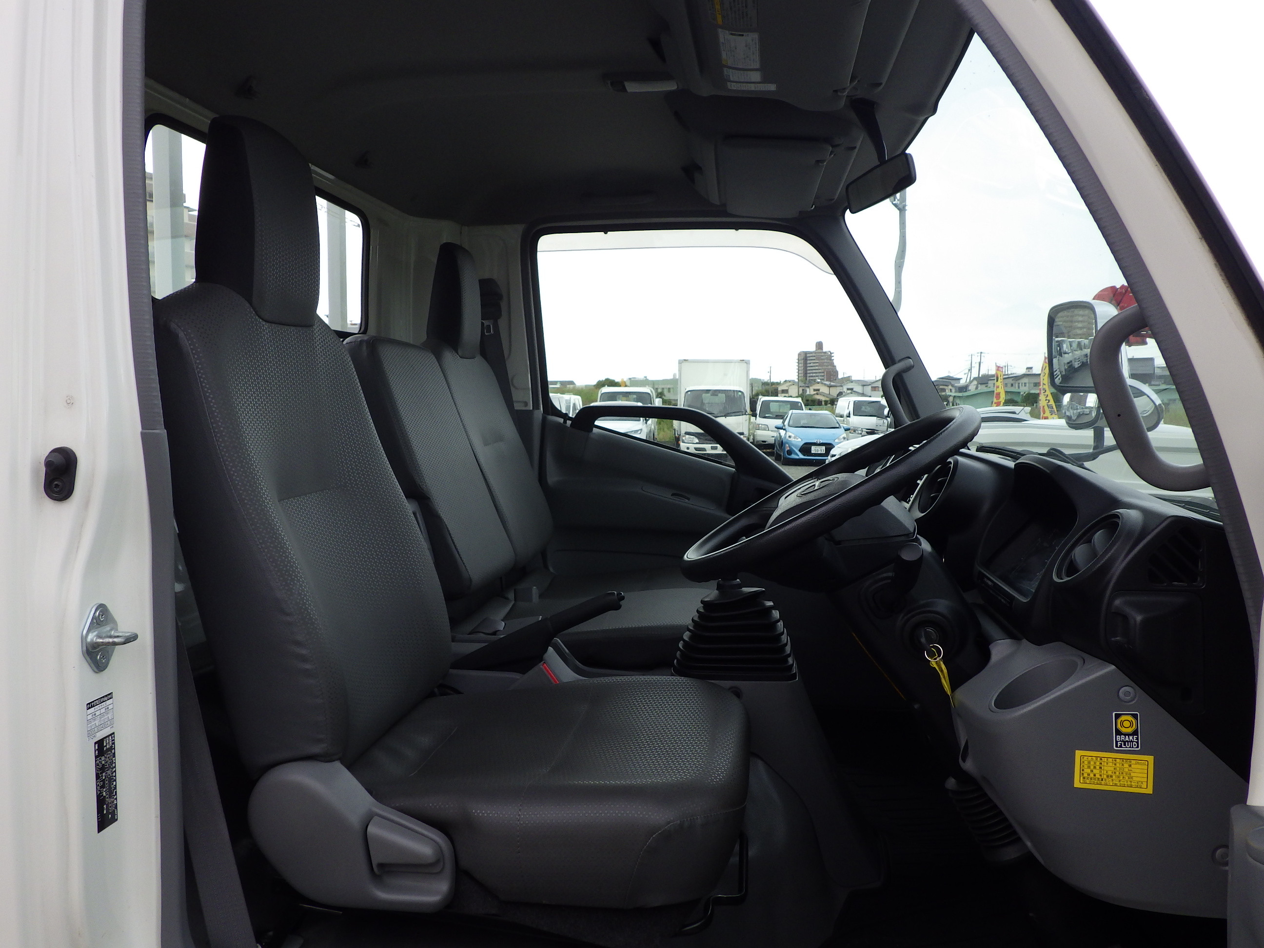 日野 デュトロ 2RG-XZU710M(2WD)の写真7