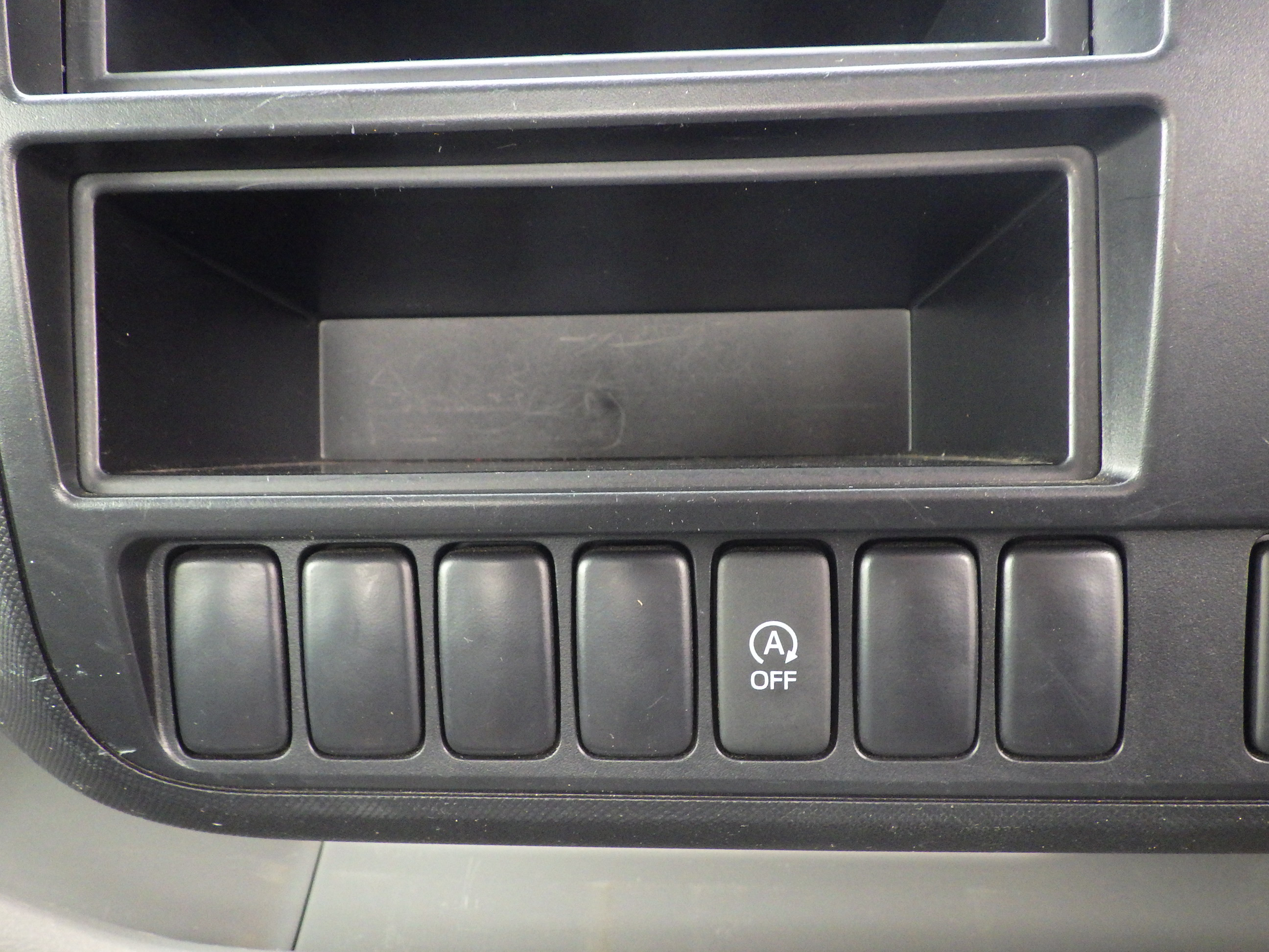 日野 デュトロ 2RG-XZU710M(2WD)の写真13