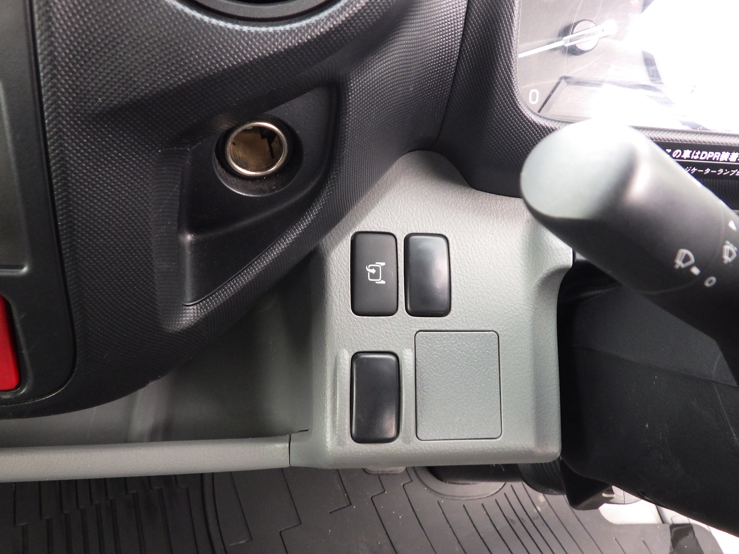 日野 デュトロ 2RG-XZU710M(2WD)の写真14