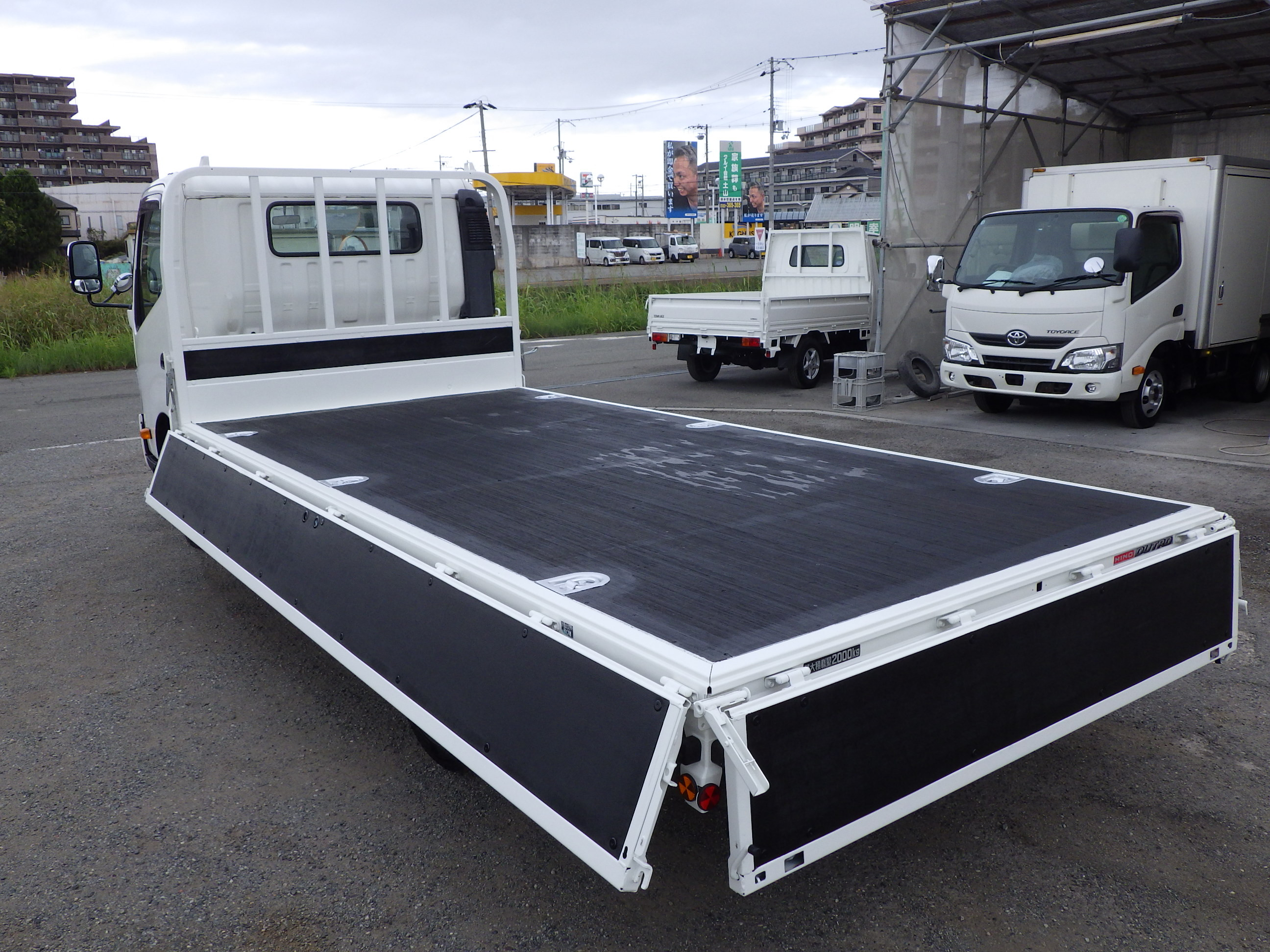 日野 デュトロ 2RG-XZU710M(2WD)の写真27