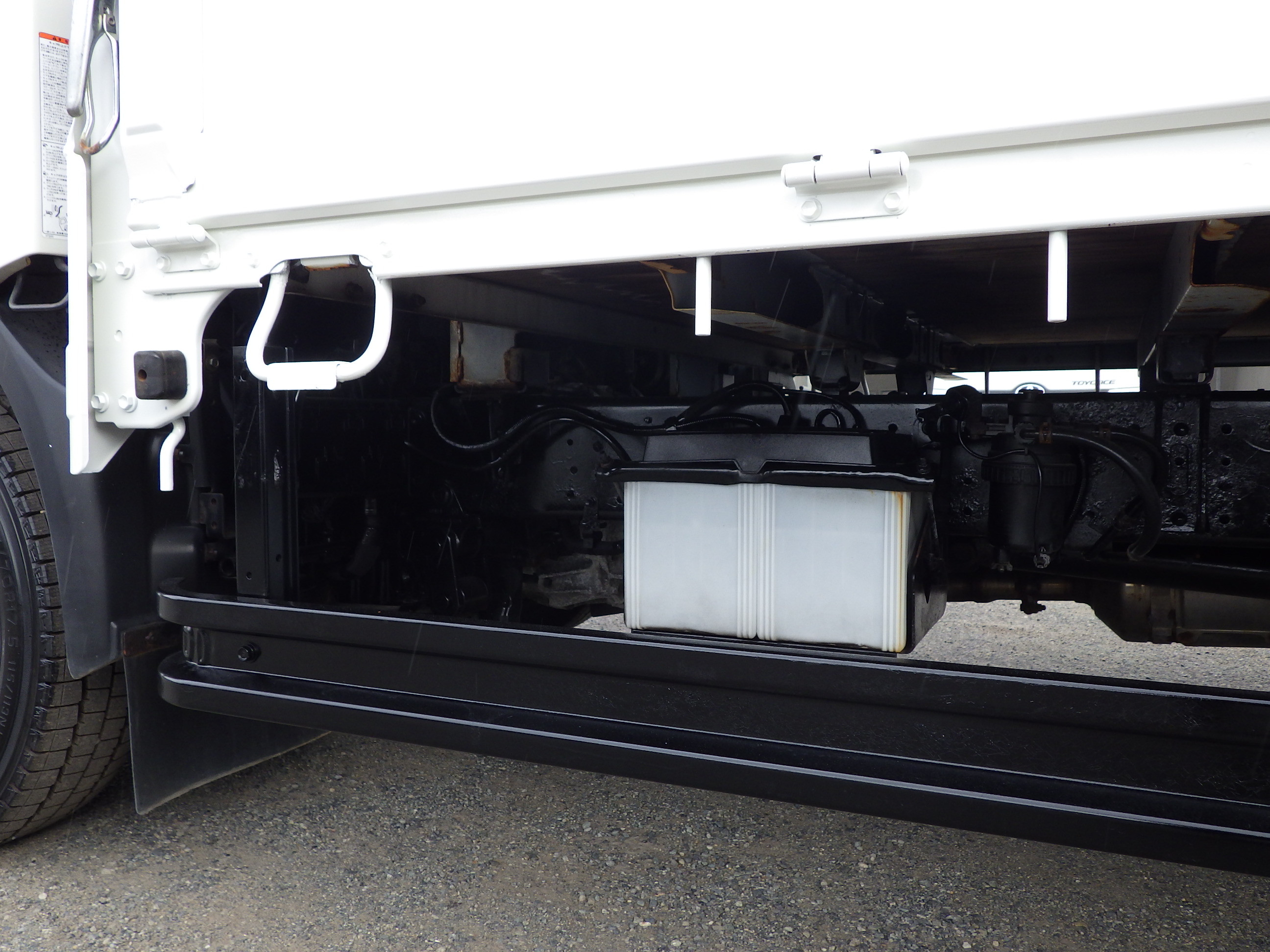 日野 デュトロ 2RG-XZU710M(2WD)の写真41