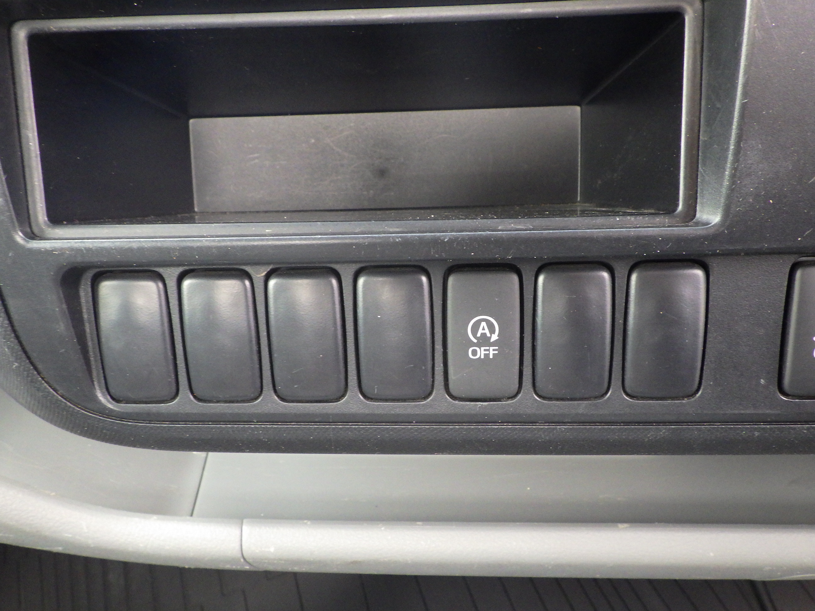 日野 デュトロ 2RG-XZU710M(2WD)の写真13