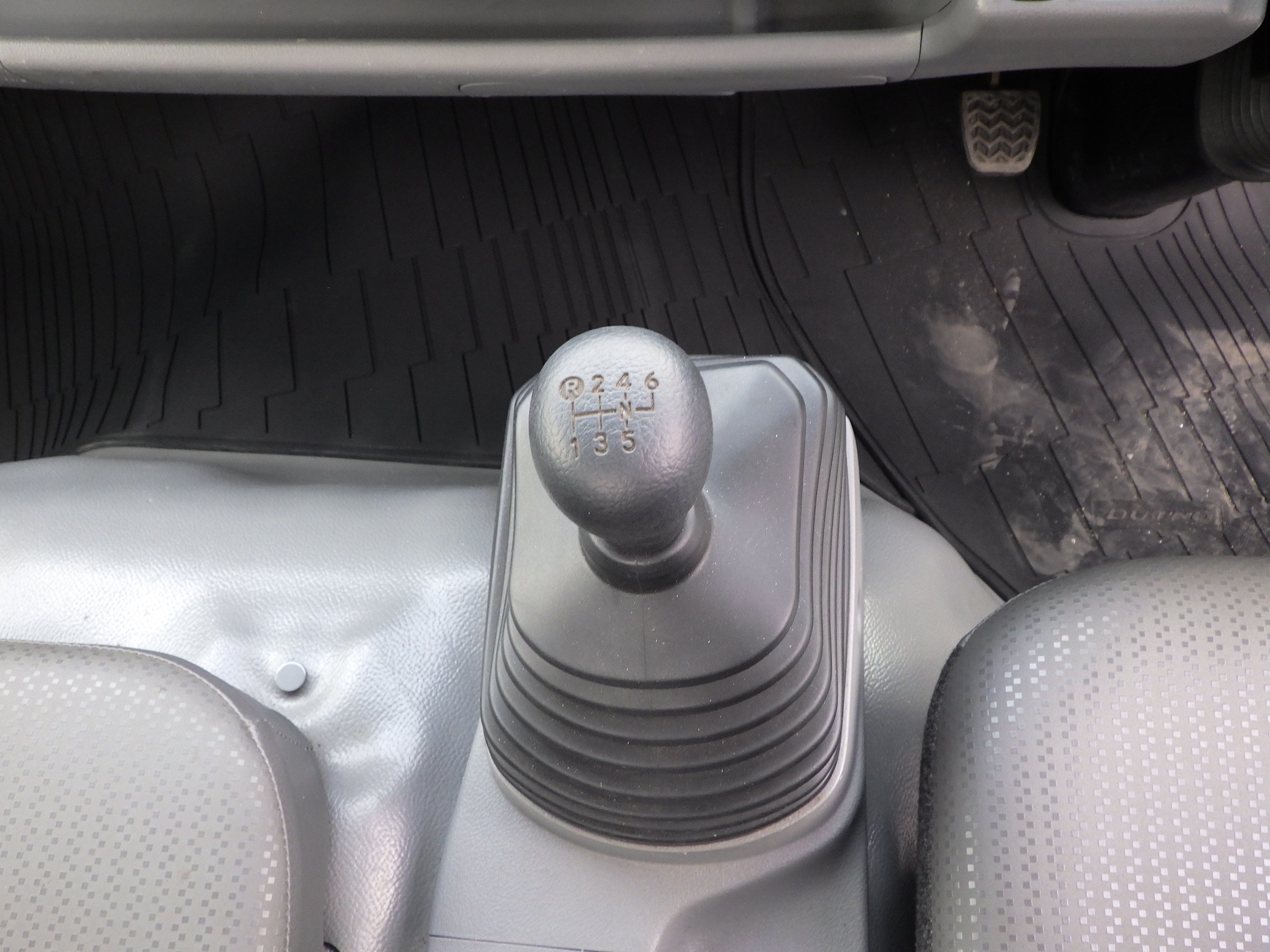 日野 デュトロ 2RG-XZU710M(2WD)の写真16