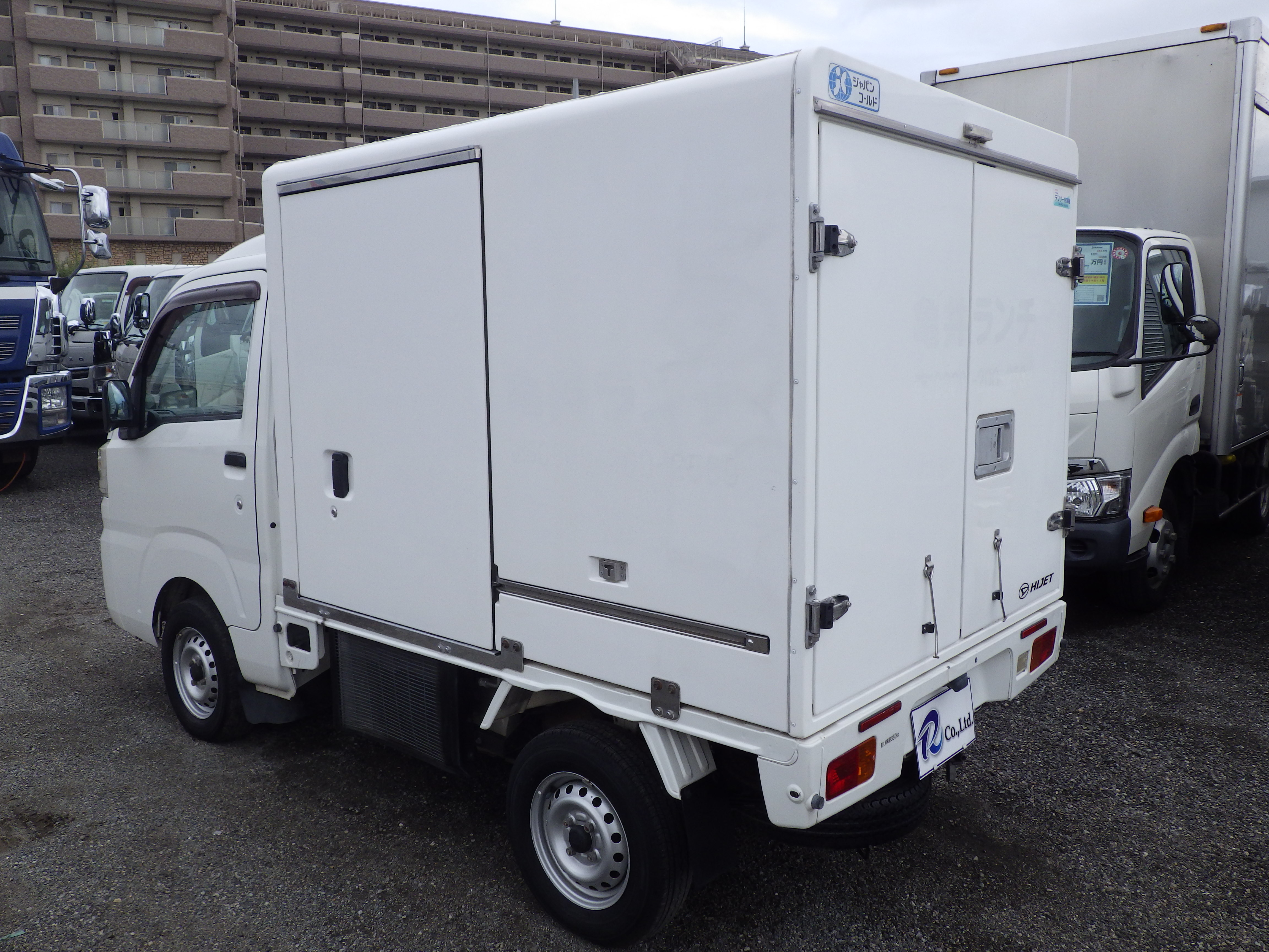 ハイゼットトラック型式：LE-S200P（ダイハツ）のクルマカタログ