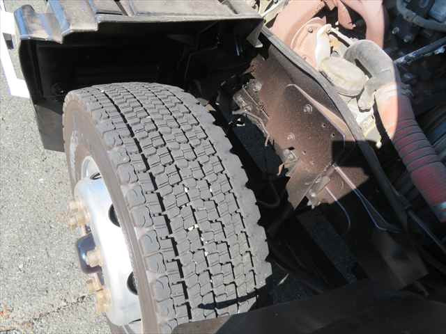 管理番号3692|いすゞ フォワード QKG-FTR34S2(2WD)の写真16