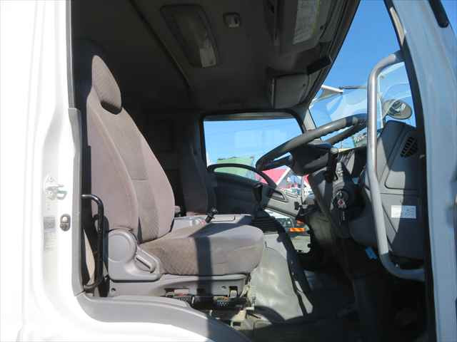 管理番号3692|いすゞ フォワード QKG-FTR34S2(2WD)の写真36