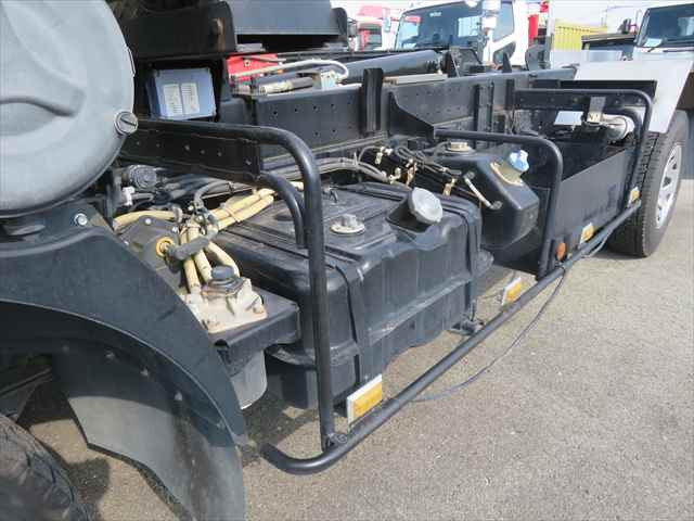 管理番号3735|三菱 ファイター TKG-FK71F(2WD)の写真17