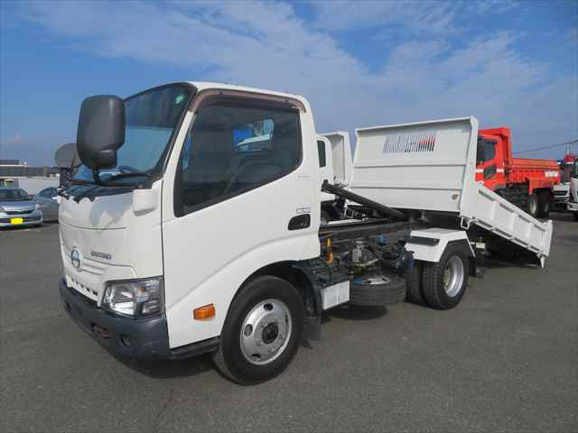 管理番号3737|日野 デュトロ TKG-XZU620T(2WD)の写真32