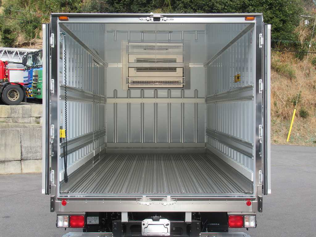 日野 レンジャー 2KG-FD2ABG(2WD)の写真6