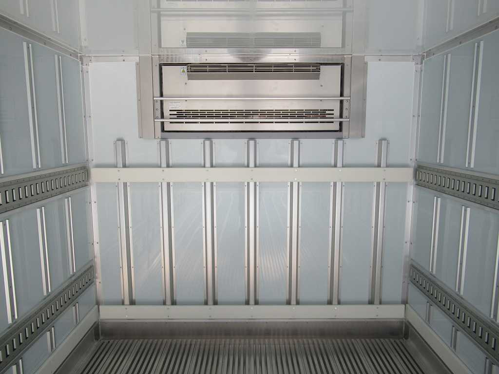 日野 レンジャー 2KG-FD2ABG(2WD)の写真10