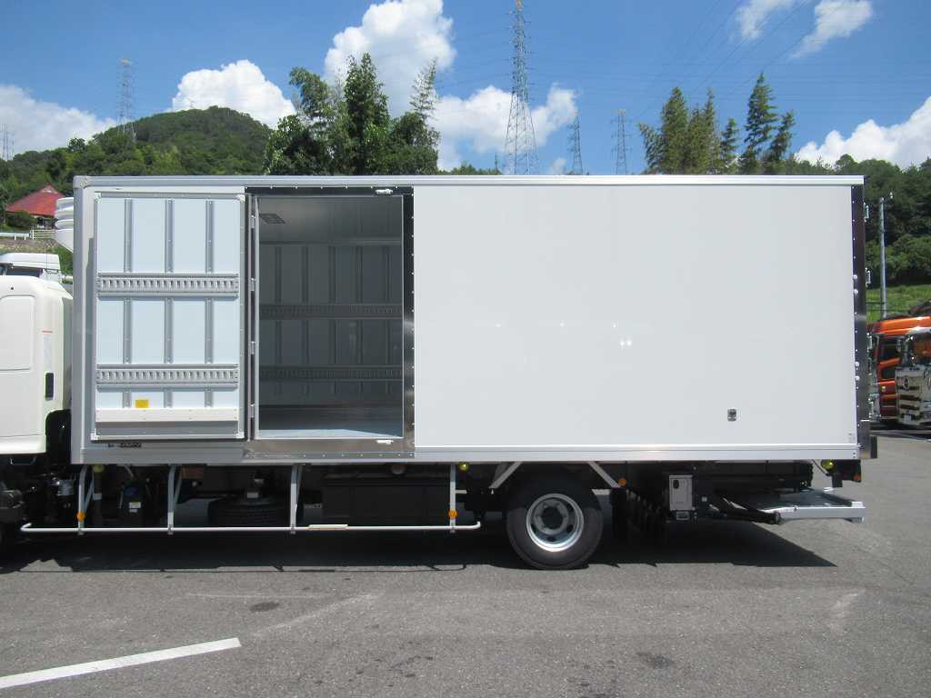 日野 レンジャー 2KG-FD2ABG(2WD)の写真6