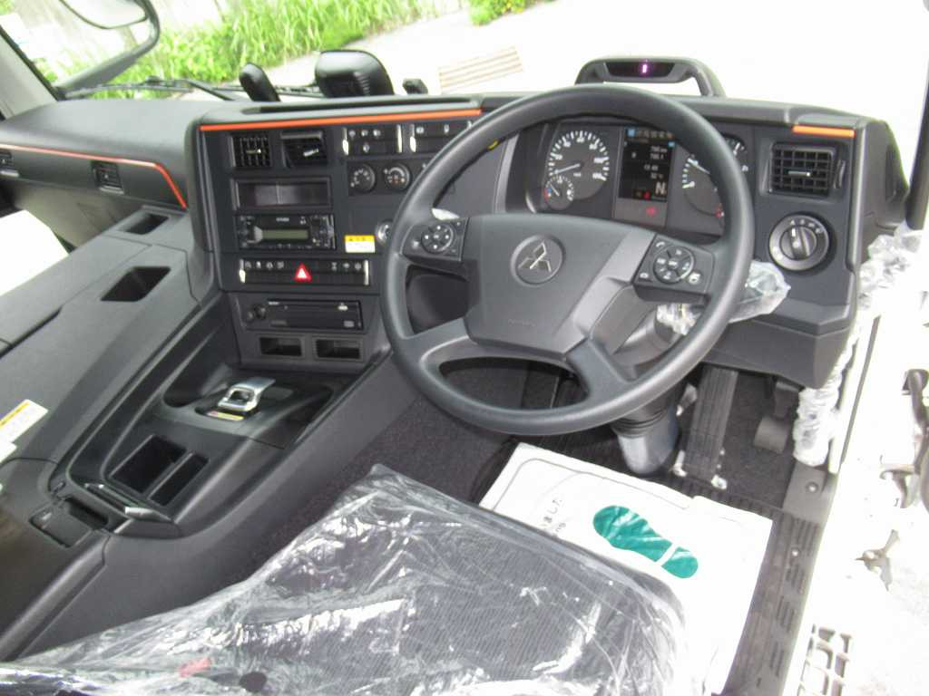 三菱 スーパーグレート 2PG-FV80VY(6x4)の写真16