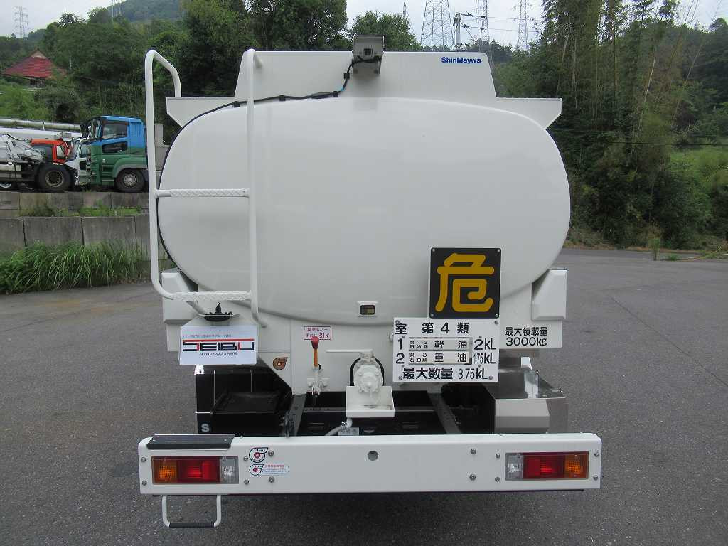 日野 デュトロ 2DG-XZU685M(4WD)の写真6