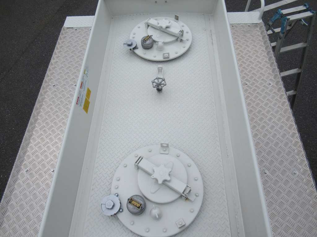 日野 デュトロ 2DG-XZU685M(4WD)の写真13