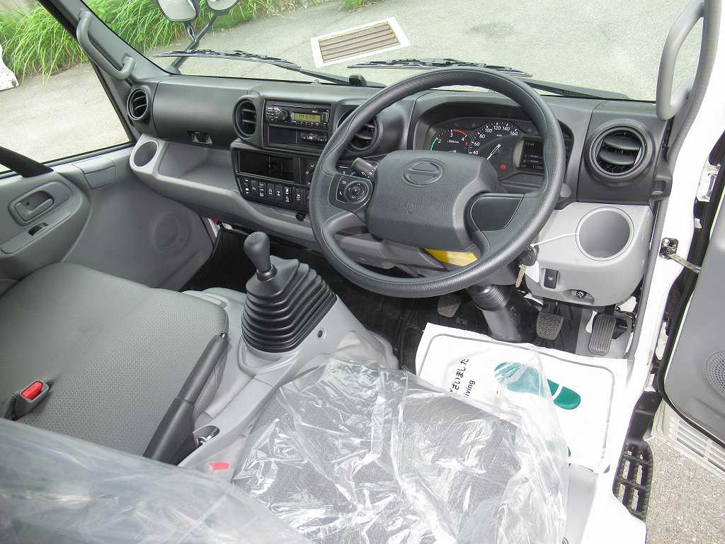 日野 デュトロ 2DG-XZU685M(4WD)の写真18