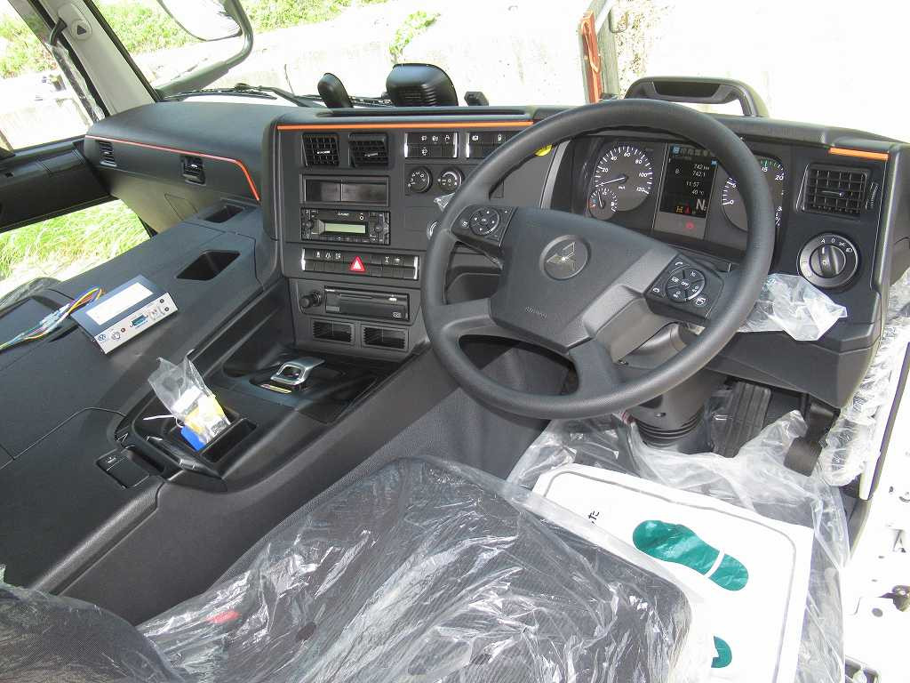 三菱 スーパーグレート 2KG-FV80GX(6x4)の写真17