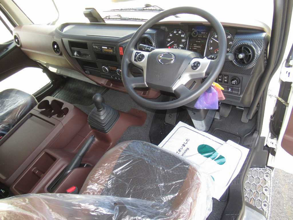 日野 レンジャー 2KG-FD2ABG(2WD)の写真17