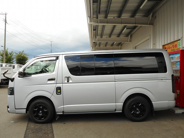 トヨタ ハイエースバン ADF-KDH206V(4WD)｜中古トラックなら【トラック市】