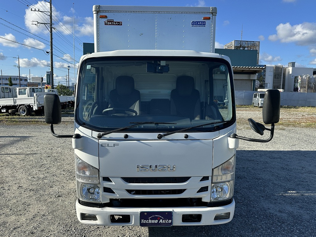 当店ではトラックの高価買取をしております。お客様が長年乗った愛車、是非当店に買い取らせてください！お客様のご希望に添えられるよう頑張ります！|いすゞ エルフ TRG-NLR85AN(2WD)の写真4