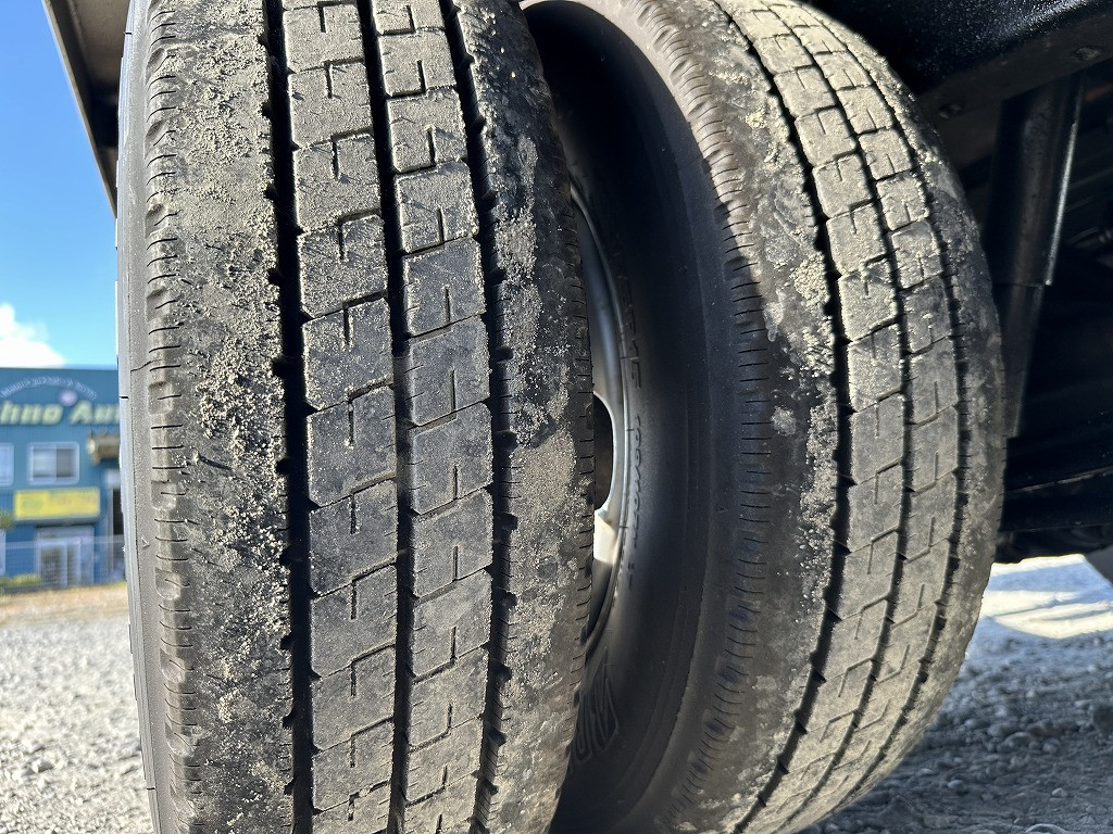 創業以来多くのトラックなどの業務用車両や乗用車の車検・点検・整備・板金・塗装を行ってます！！創業３０年以上の実績と、経験豊富なスタッフが対応いたします。|いすゞ エルフ TRG-NLR85AN(2WD)の写真20