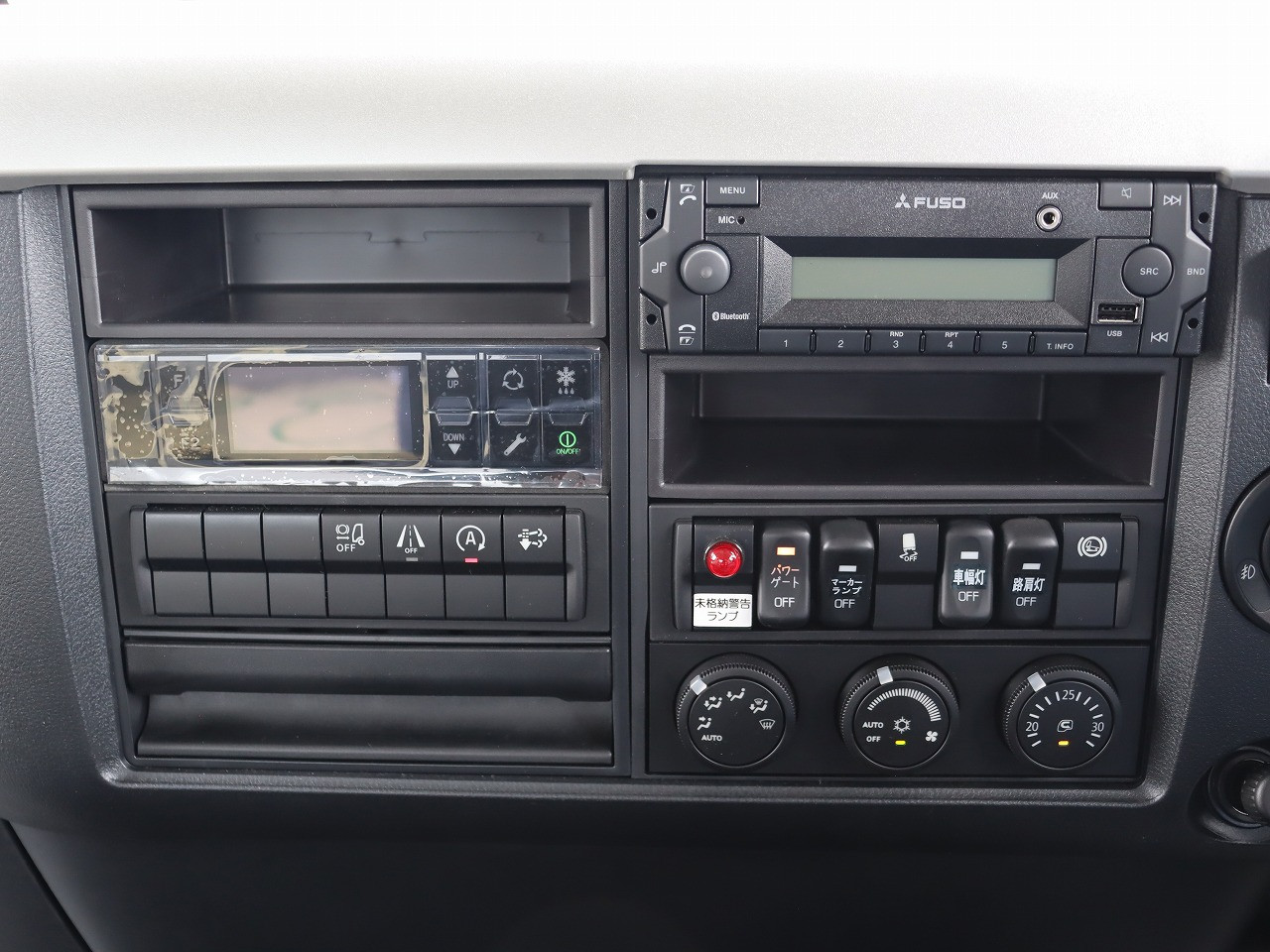 三菱 ファイター 2KG-FK65F(2WD)の写真17