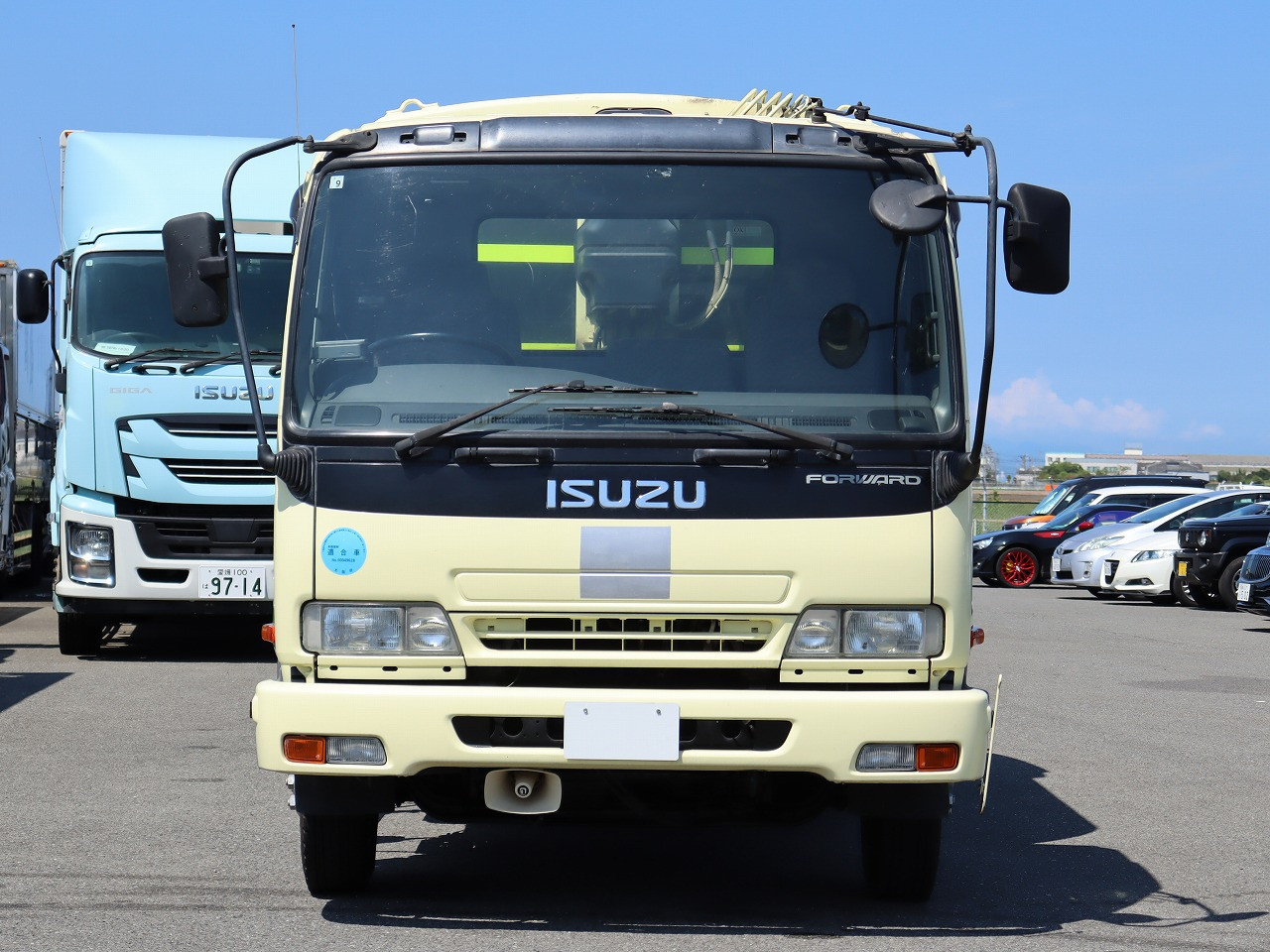 いすゞ フォワード PB-FRR35D3S(2WD)の写真2