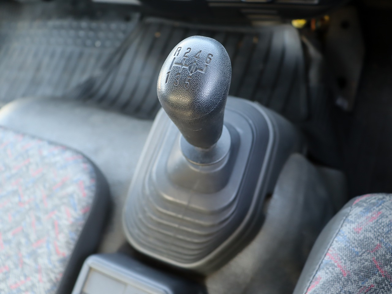 いすゞ フォワード PB-FRR35D3S(2WD)の写真28