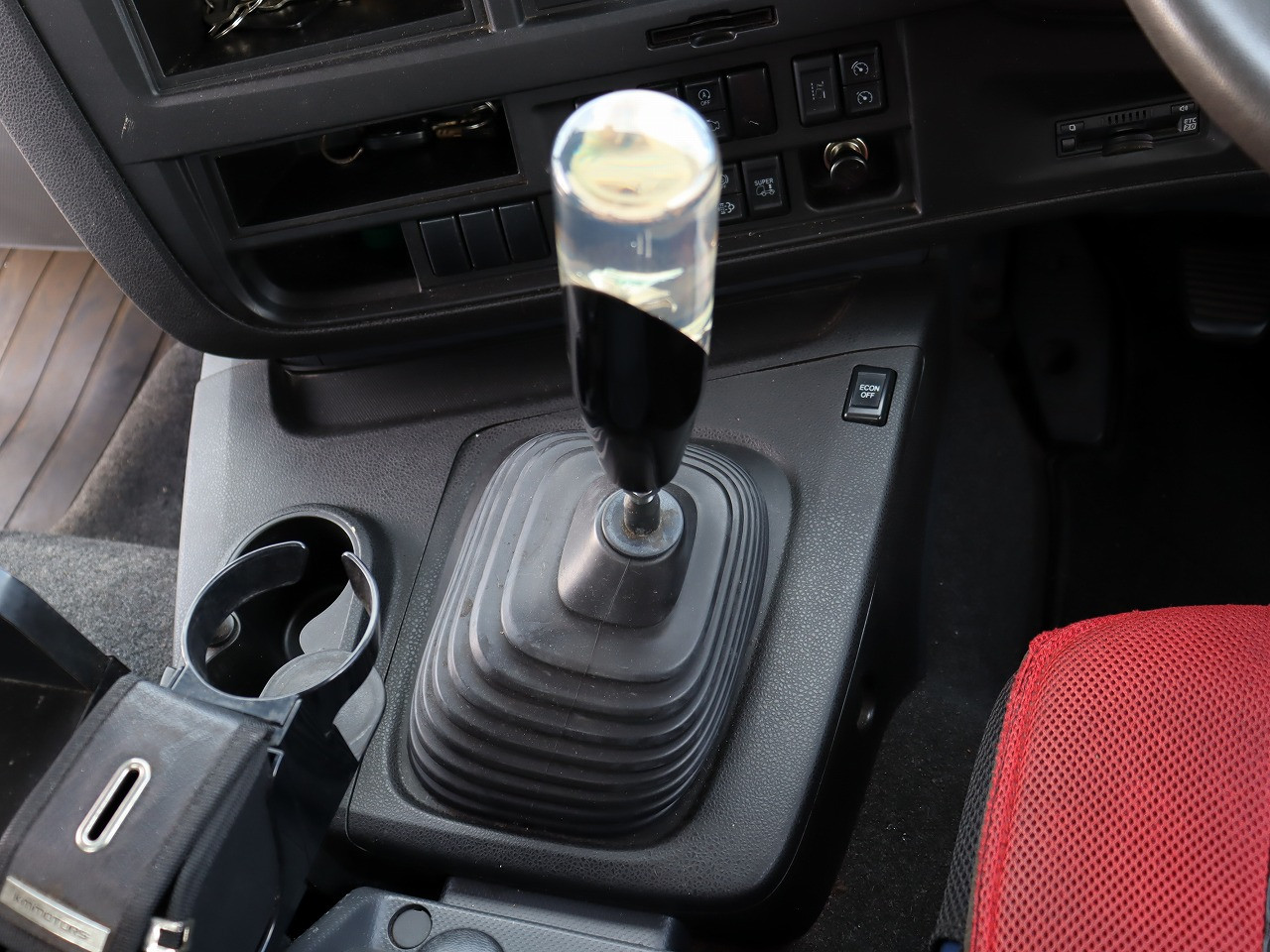 いすゞ ギガ 2PG-CYY77C(6x4)の写真27