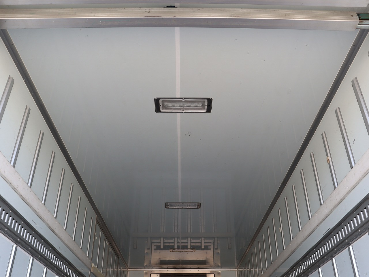 日野 レンジャー 2KG-FD2ABG(2WD)の写真14