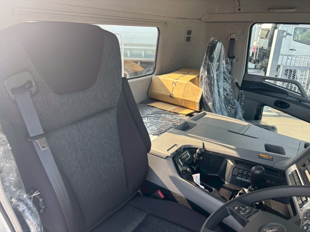 三菱 スーパーグレート 2KG-FS70HZの写真6