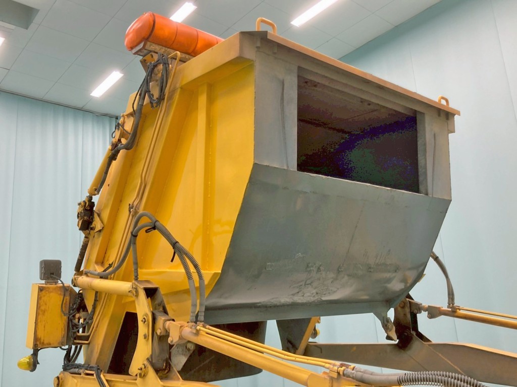 いすゞ フォワード TKG-FRR90T2改(2WD)の写真14