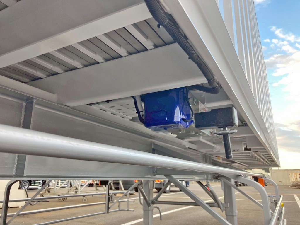 シャーシとネタの状態です。(縦ネタ・横ネタは鉄製です)|トレクス CTB34004の写真7