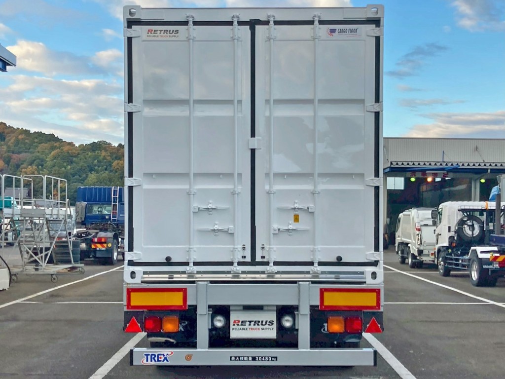 リヤ周りの状態です。|トレクス CTB34004の写真9