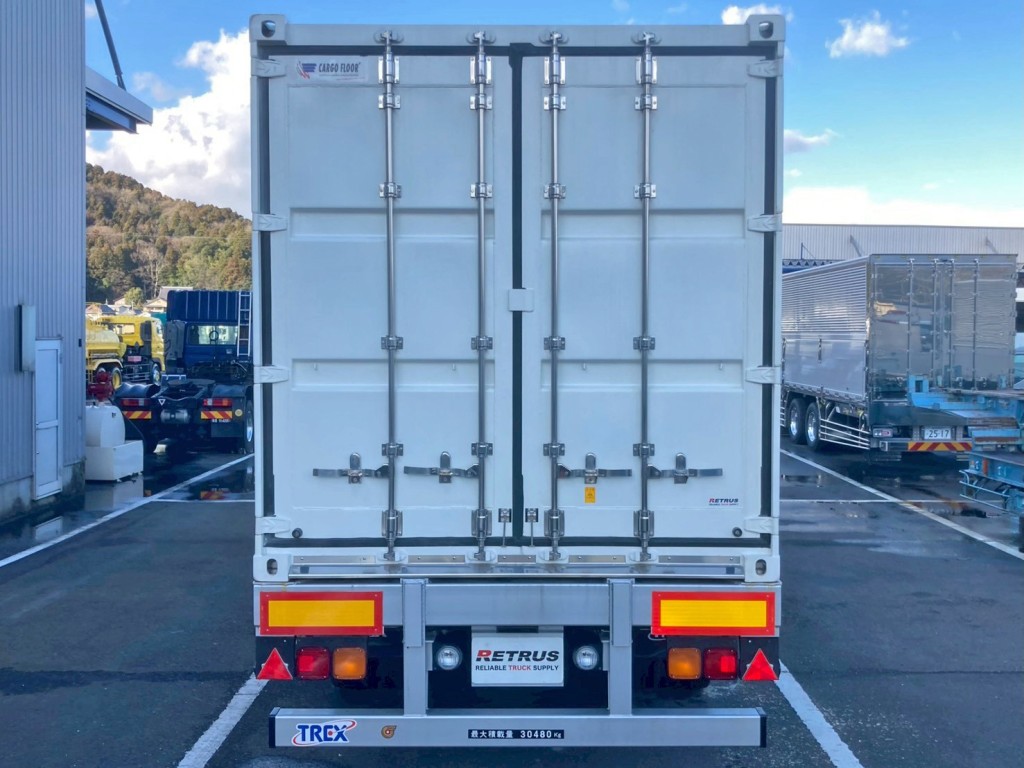 リヤ周りの状態です。(ハンマーロックはステンレス製です)|トレクス  CTB34004の写真9