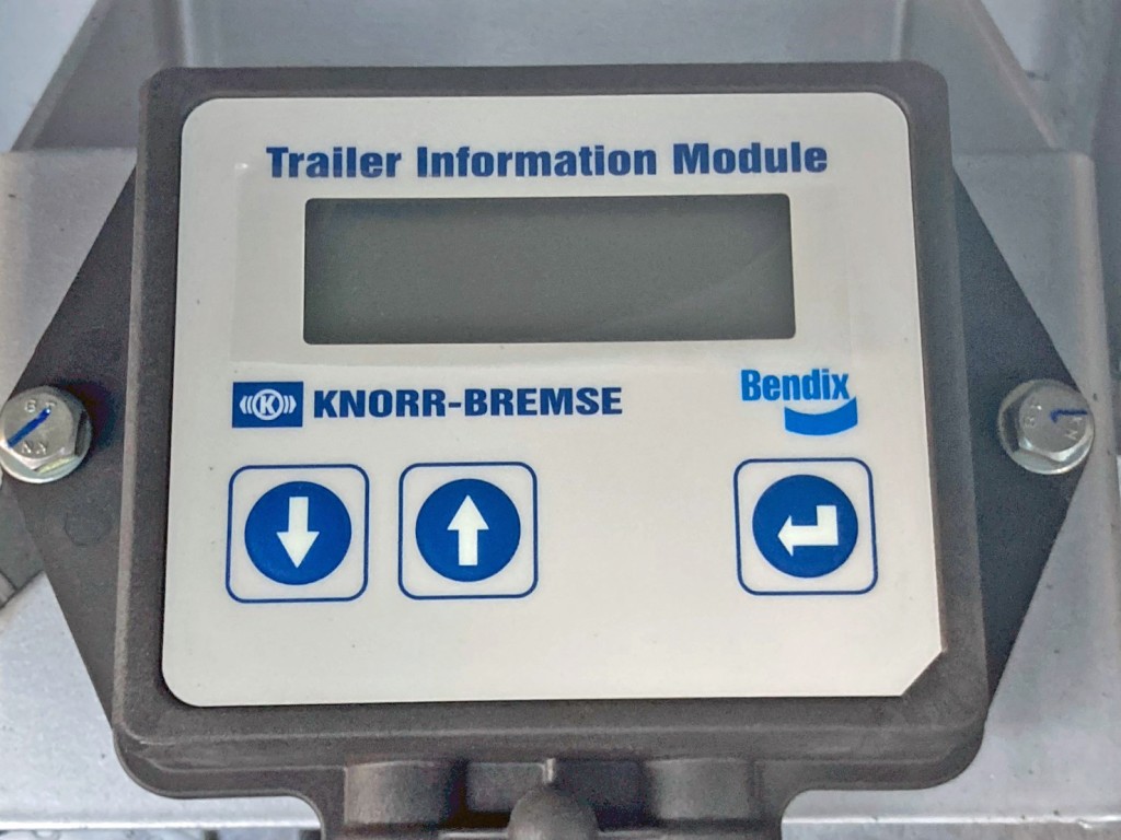 モニター付きです。|トレクス  CTB34004の写真21