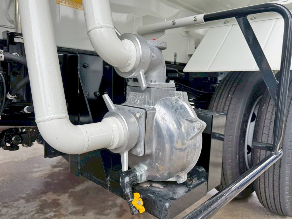 ポンプです。|日野 デュトロ 2KG-XZU700M(2WD)の写真14