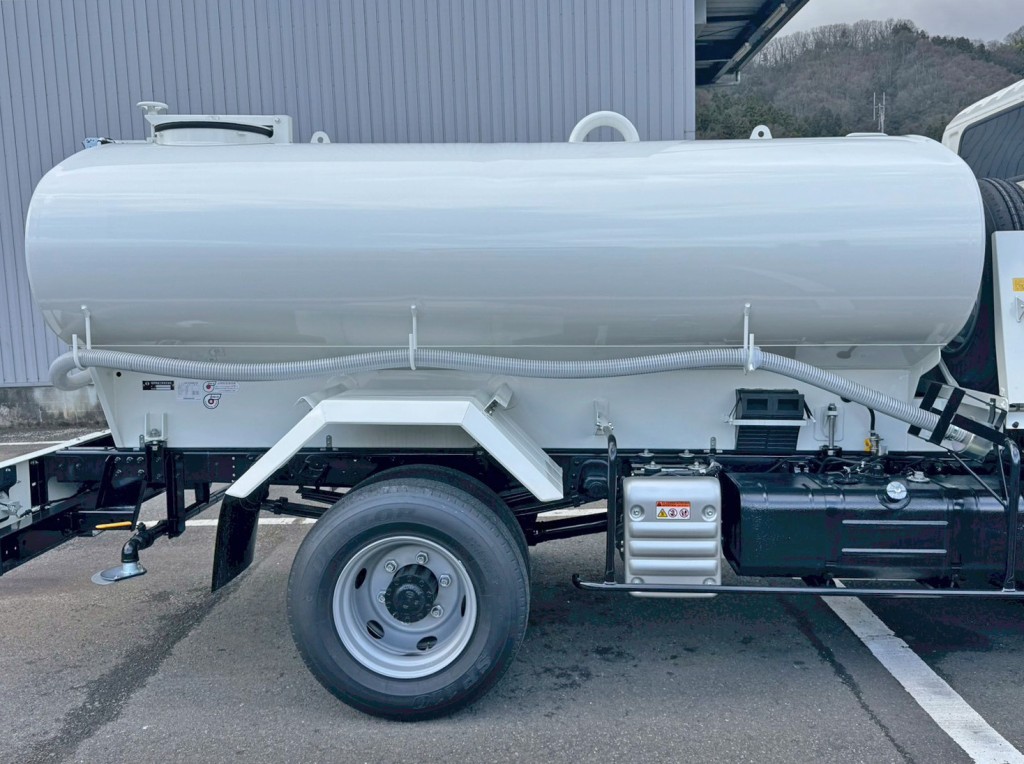 タンクの外観状態です。(運転席側)|日野 デュトロ 2KG-XZU700M(2WD)の写真11
